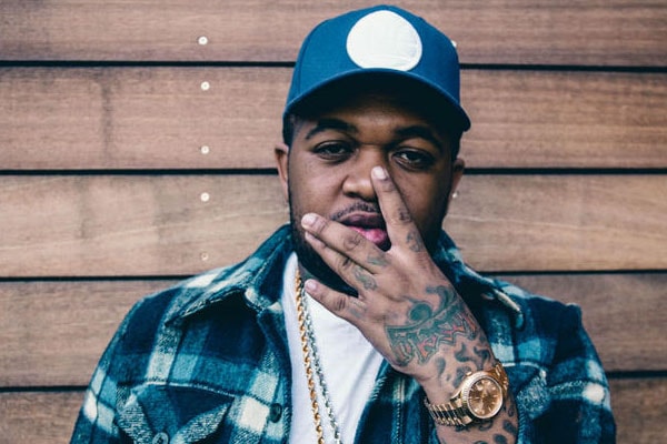 DJ Mustard chain DJ Mustard got 0K Chain